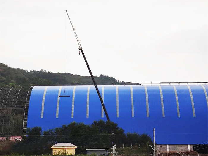 巴彦淖尔煤棚网架工程